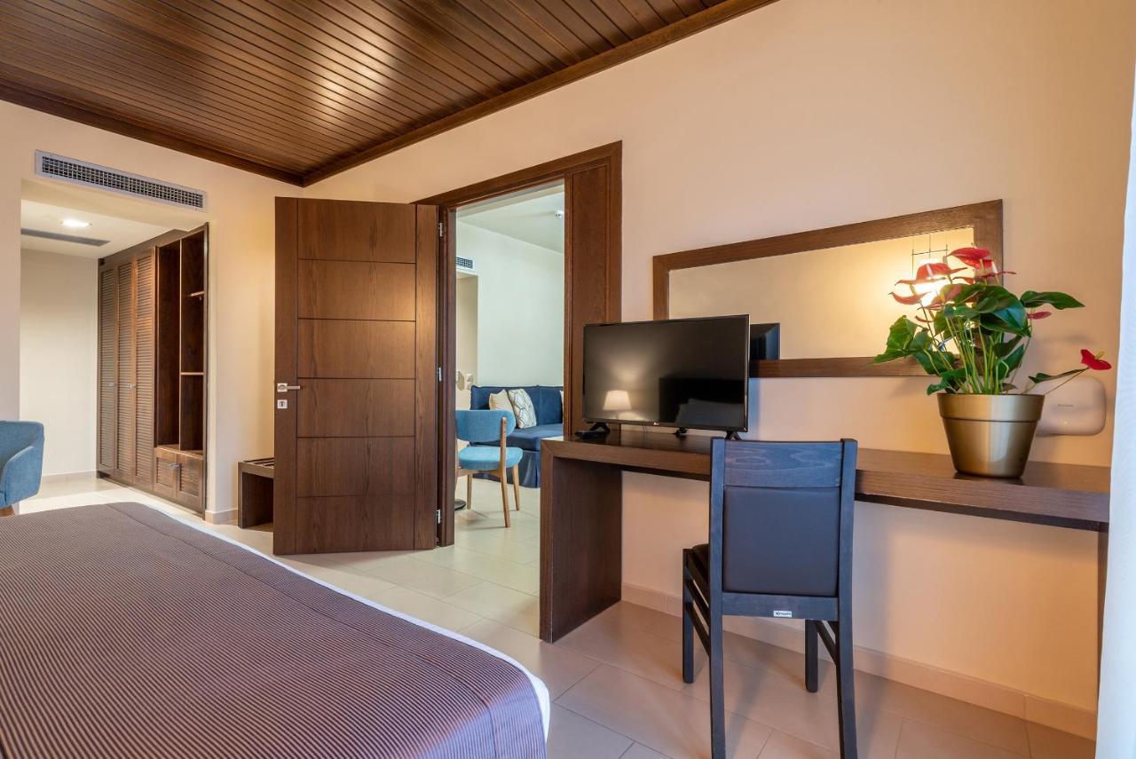 Porto Plaza Hotel Agios Ioannis Kaspaka Экстерьер фото